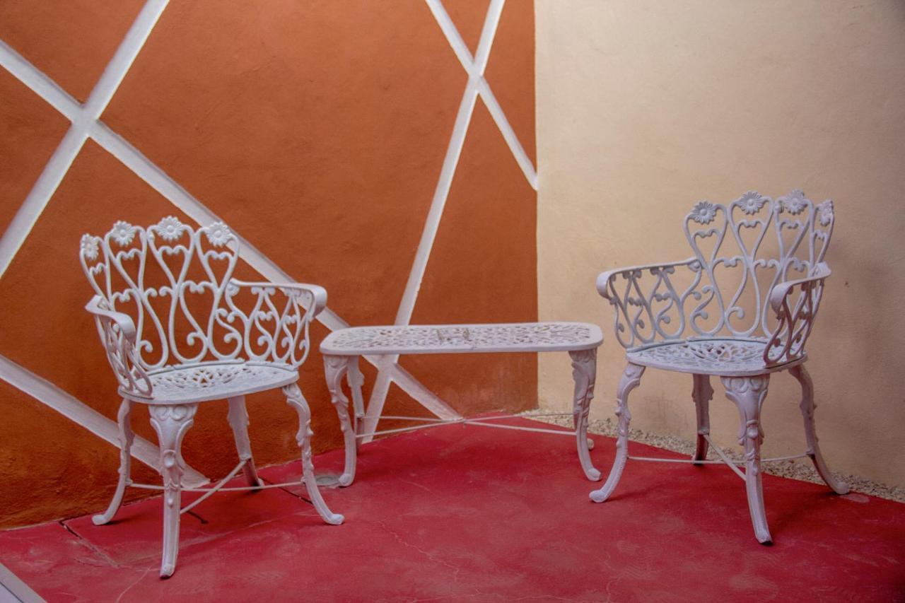 Casa 3 Torres En El Barrio Santiago, Centro. Villa Mérida Kültér fotó